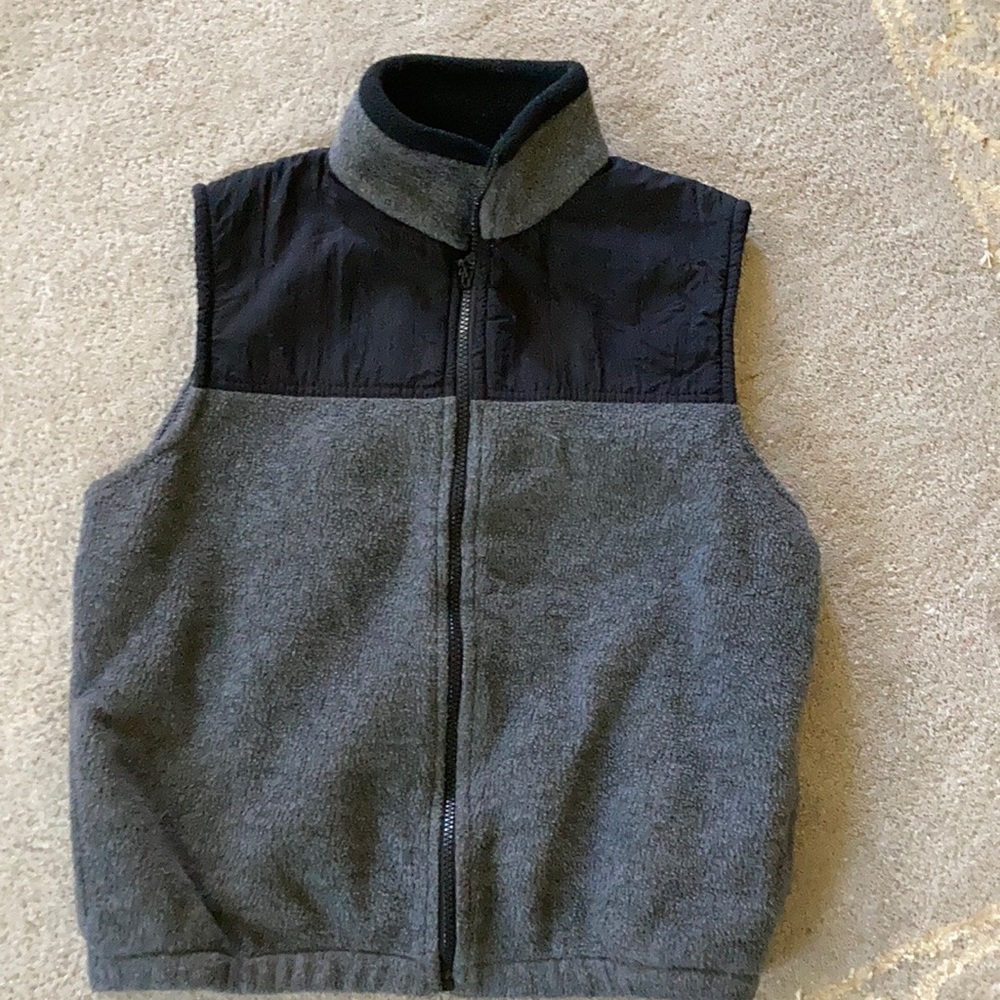 Boys gray and black fleece vest.